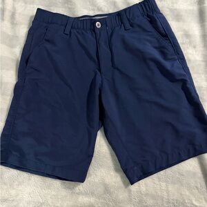 Under Armour Men's Match Play Golf. Navy Blue Flat Front Performance Shorts